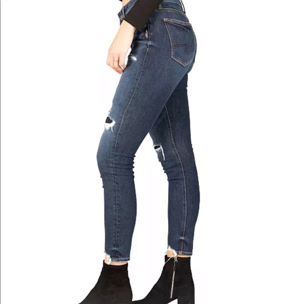 Silver Jeans - Picture 7 of 14